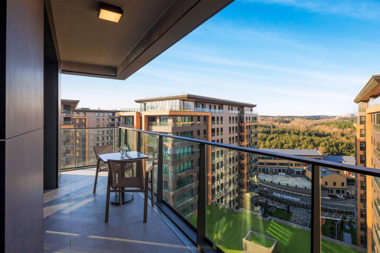 Отель Movenpick Living Istanbul Camlivadi Экстерьер фото